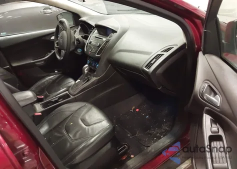 2016 Ford Focus Se из США, поврежденный, VIN 1FADP3K25GL285239